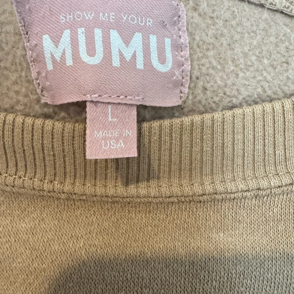 Tan 'Mama' Graphic Sweatshirt Show Me Your Mumu - Picture 3 of 4